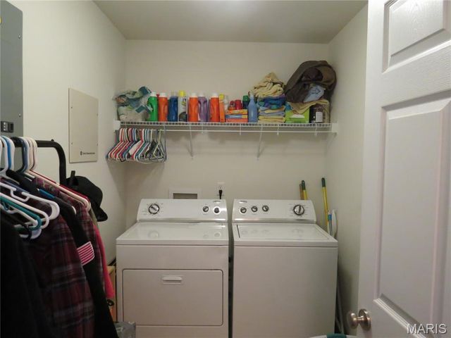 122 Lily Pad Lane, St Peters, MO 63376