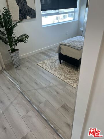 124 S Croft Avenue, Los Angeles, CA 90048