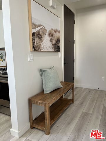 124 S Croft Avenue, Los Angeles, CA 90048