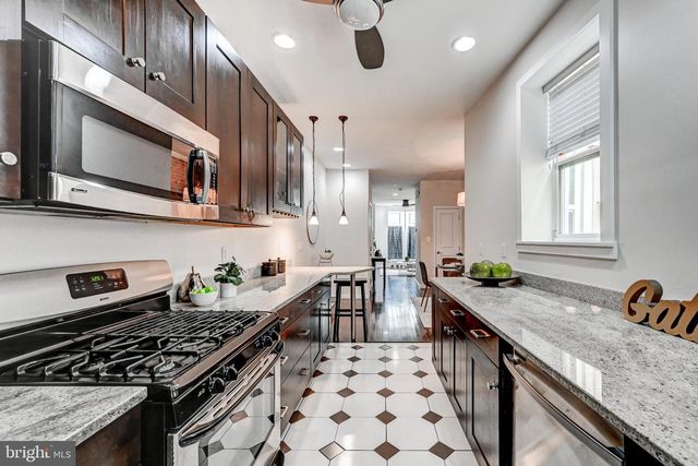 136 W OSTEND ST, Baltimore, MD 21230