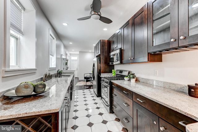 136 W OSTEND ST, Baltimore, MD 21230