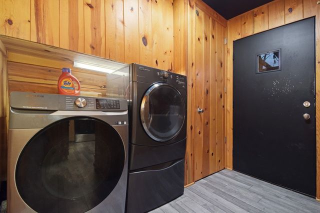 24746 Green Valley Parkway, Elkhart, IN 46517