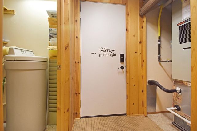 24746 Green Valley Parkway, Elkhart, IN 46517