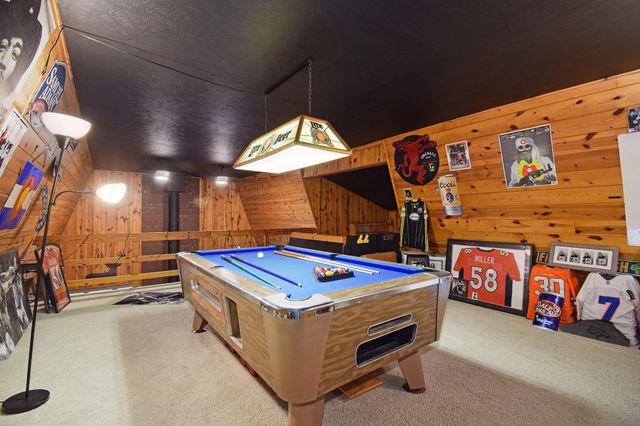 24746 Green Valley Parkway, Elkhart, IN 46517