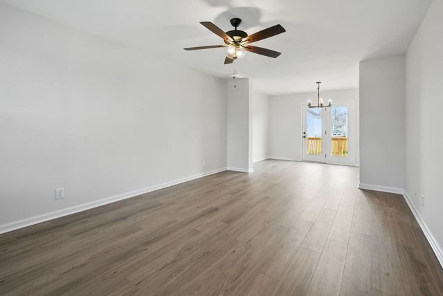 180 Quarry Ridge Rd, Clarksville, TN 37043