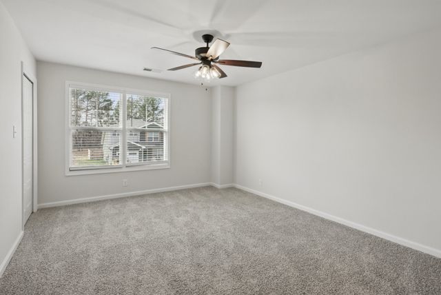 180 Quarry Ridge Rd, Clarksville, TN 37043