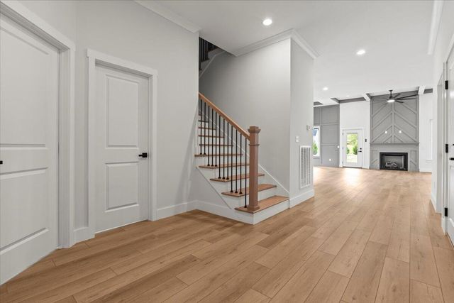 10549 E E Brainerd Road, Apison, TN 37302