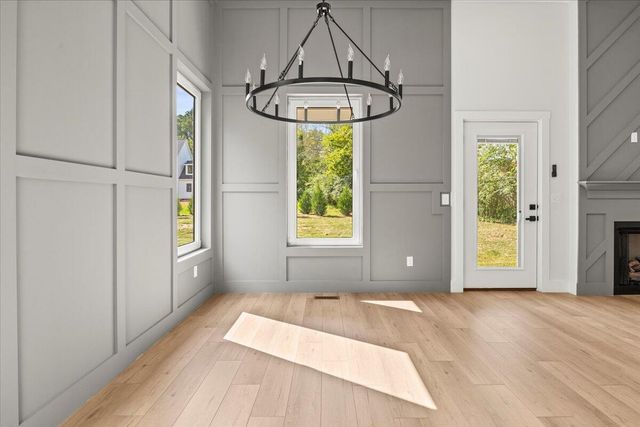 10549 E E Brainerd Road, Apison, TN 37302