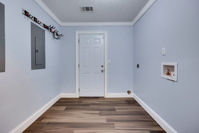 2200 Sandfort Road, Phenix City, AL 36869