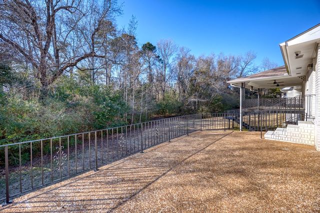 2200 Sandfort Road, Phenix City, AL 36869