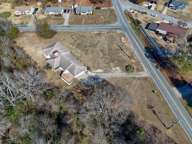 2200 Sandfort Road, Phenix City, AL 36869