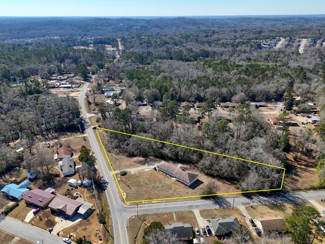 2200 Sandfort Road, Phenix City, AL 36869