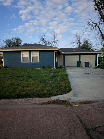 2802 Wentworth Lane, Pasadena, TX 77506