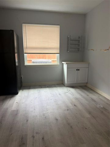 2802 Wentworth Lane, Pasadena, TX 77506