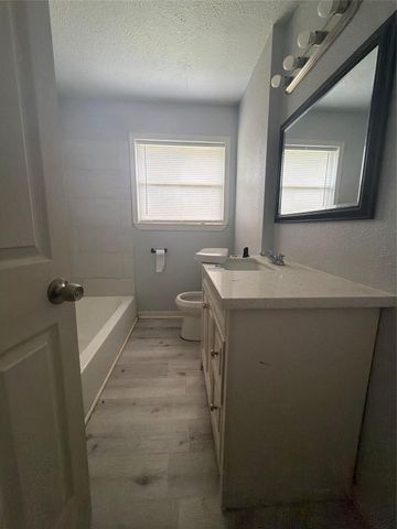 2802 Wentworth Lane, Pasadena, TX 77506