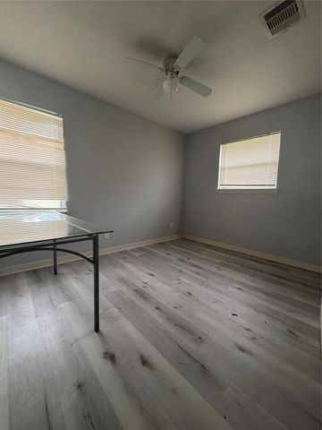 2802 Wentworth Lane, Pasadena, TX 77506