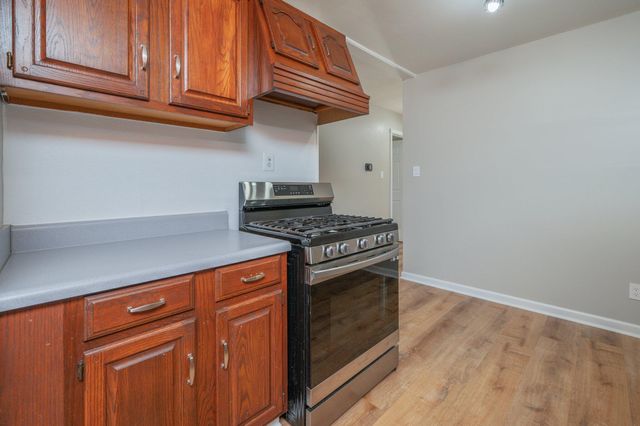 21 Kohler Drive, Mary Esther, FL 32569