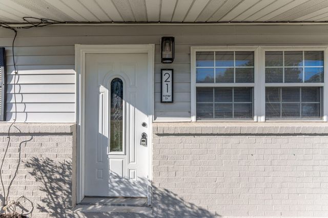 21 Kohler Drive, Mary Esther, FL 32569