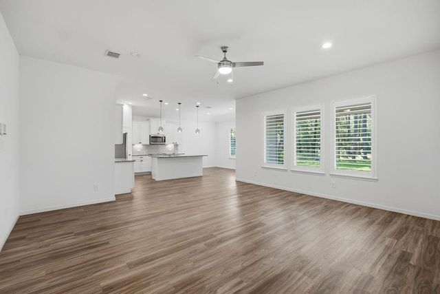 129 Jim Hall Lane, New Waverly, TX 77358
