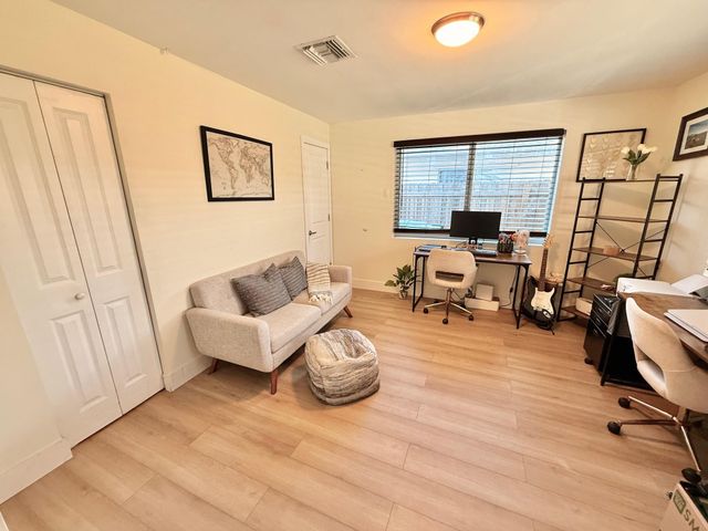 1941 NE 51st Court B, Fort Lauderdale, FL 33308