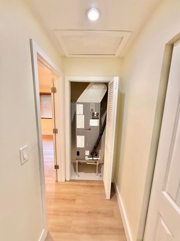 1941 NE 51st Court B, Fort Lauderdale, FL 33308