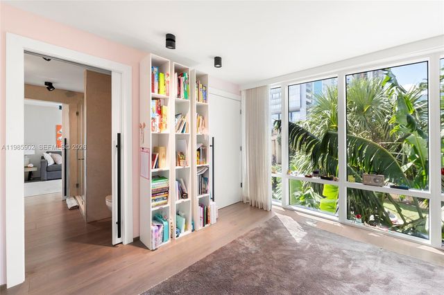 601 NE 27 Th104 TH104, Miami, FL 33137