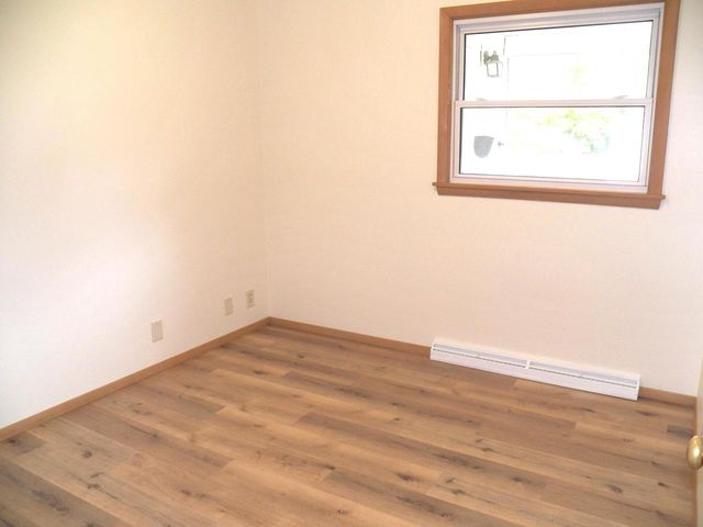 3609 Meadow LANE, Manitowoc, WI 54220
