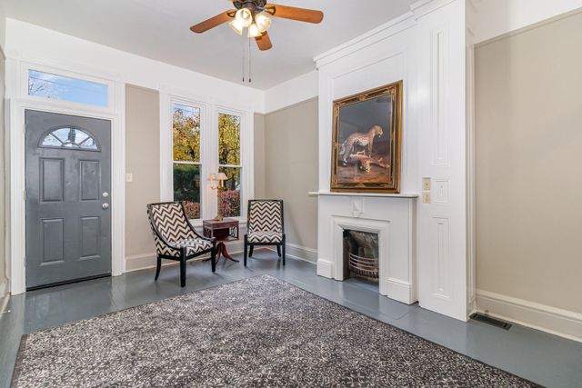 19 W 15th Street, Covington, KY 41011