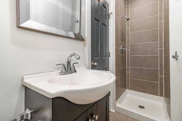 19 W 15th Street, Covington, KY 41011