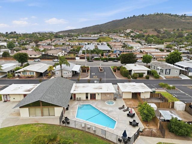 971 BORDEN Road 102, San Marcos, CA 92069