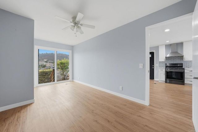 971 BORDEN Road 102, San Marcos, CA 92069