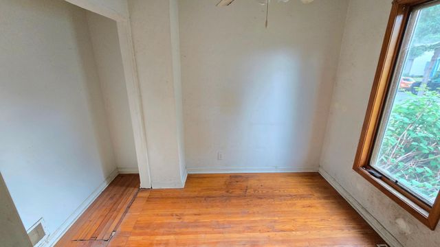 4934 Newton Avenue N, Minneapolis, MN 55430