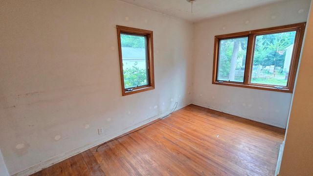 4934 Newton Avenue N, Minneapolis, MN 55430