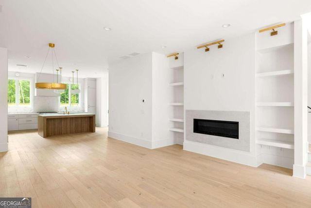 11548 Serenbe Lane, Chattahoochee Hills, GA 30268