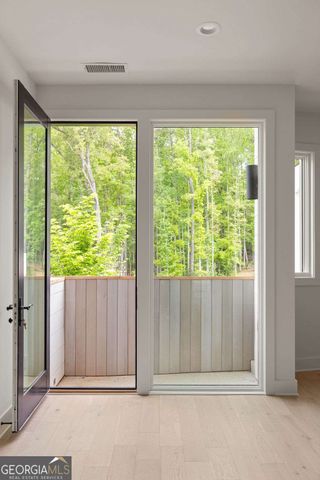 11548 Serenbe Lane, Chattahoochee Hills, GA 30268