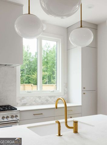 11548 Serenbe Lane, Chattahoochee Hills, GA 30268