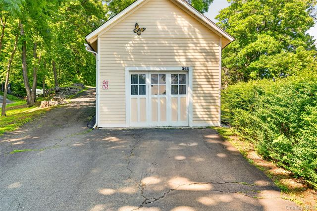 363 N Liberty Drive, Tomkins Cove, NY 10986