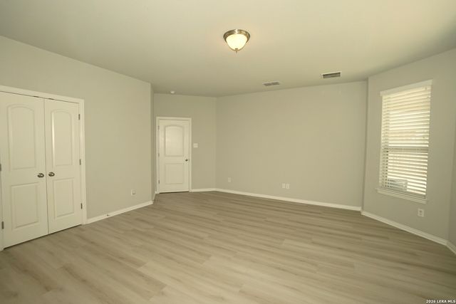 105 VAIL DR, Boerne, TX 78006