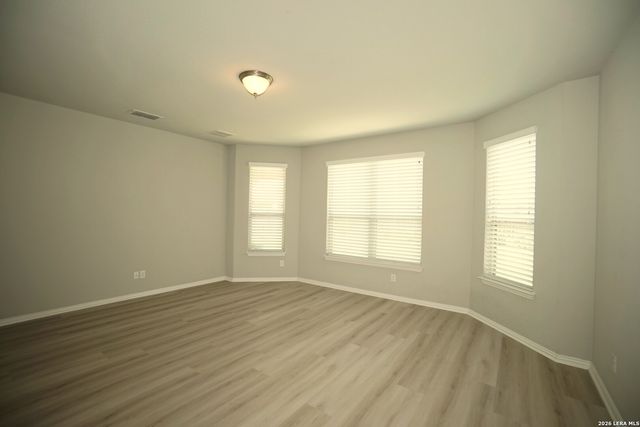 105 VAIL DR, Boerne, TX 78006