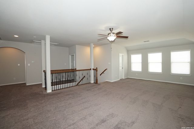 105 VAIL DR, Boerne, TX 78006