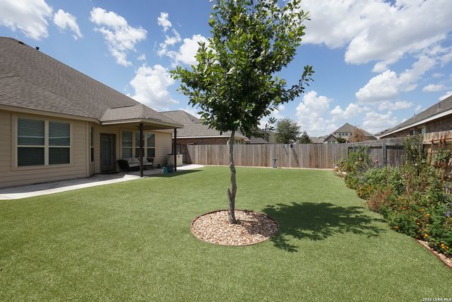 105 VAIL DR, Boerne, TX 78006