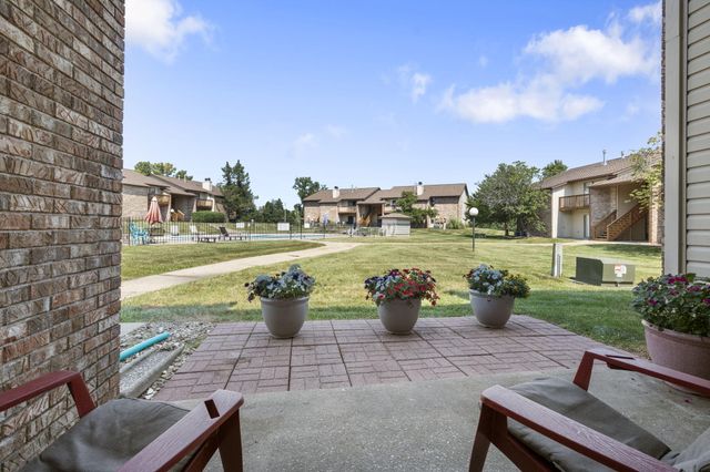 1997 N WATERFRONT DR C, Columbia, MO 65202