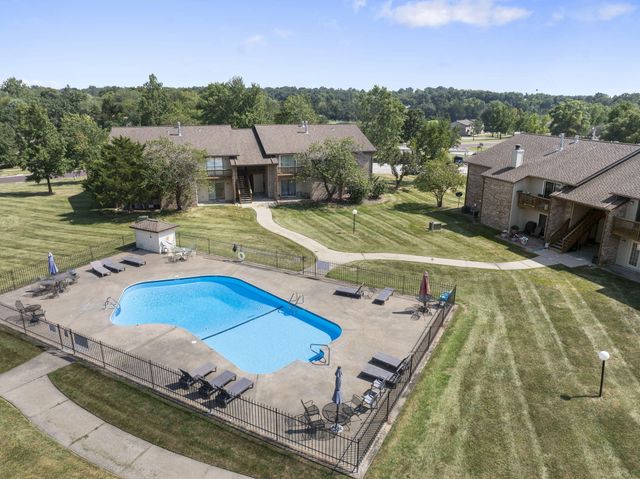 1997 N WATERFRONT DR C, Columbia, MO 65202