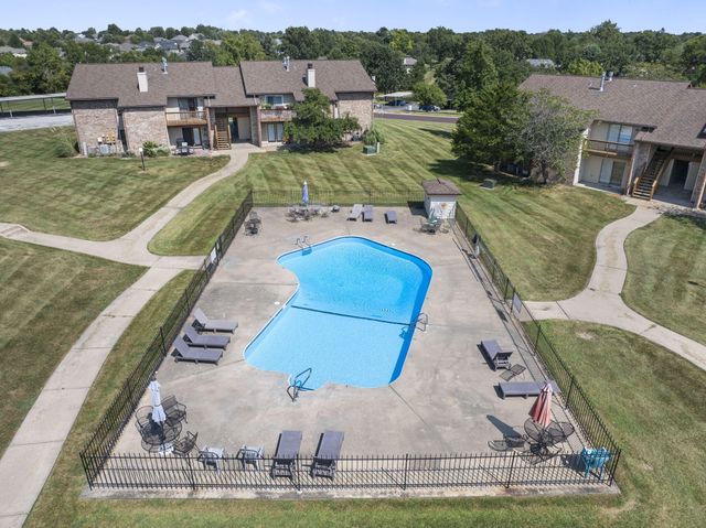 1997 N WATERFRONT DR C, Columbia, MO 65202
