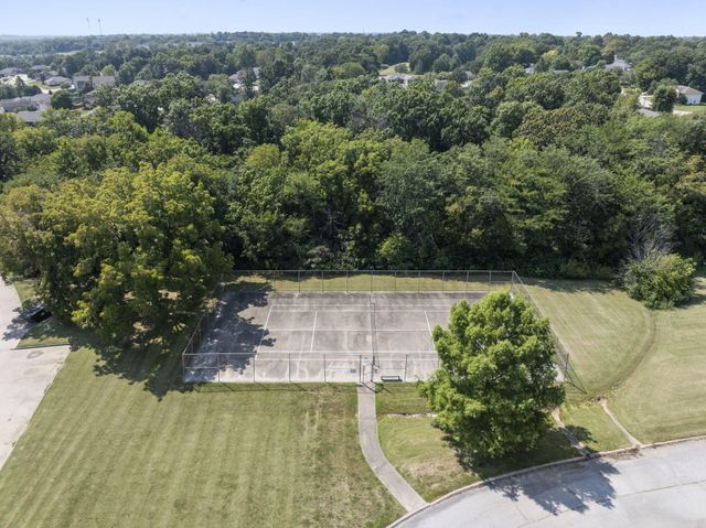 1997 N WATERFRONT DR C, Columbia, MO 65202