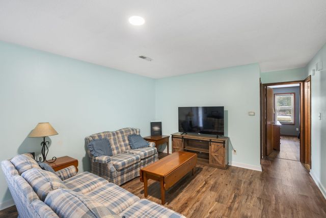 1997 N WATERFRONT DR C, Columbia, MO 65202