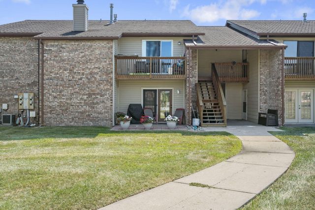 1997 N WATERFRONT DR C, Columbia, MO 65202
