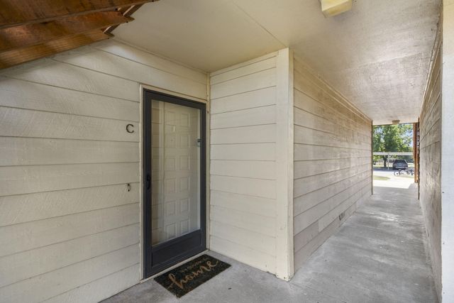 1997 N WATERFRONT DR C, Columbia, MO 65202