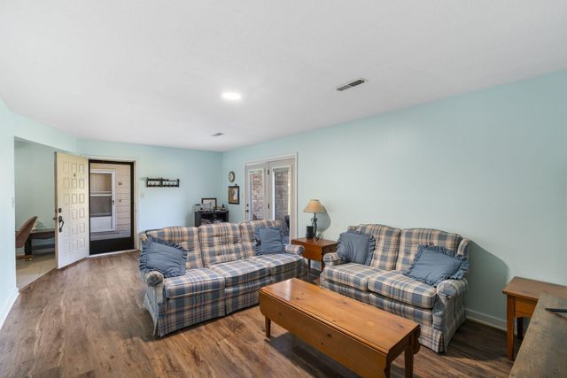 1997 N WATERFRONT DR C, Columbia, MO 65202