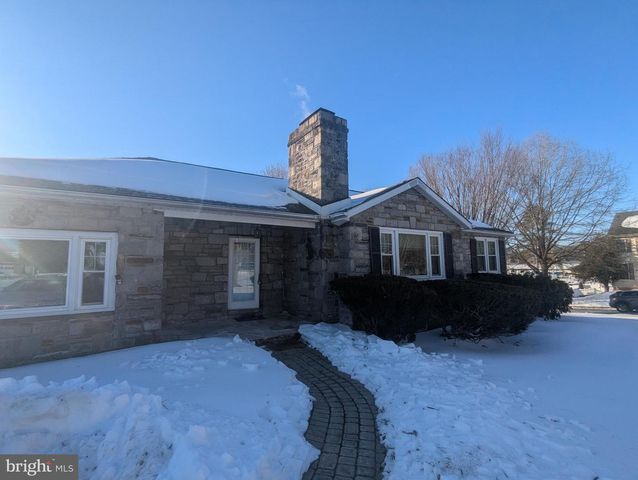 1330 PARK AVE, West Chester, PA 19380